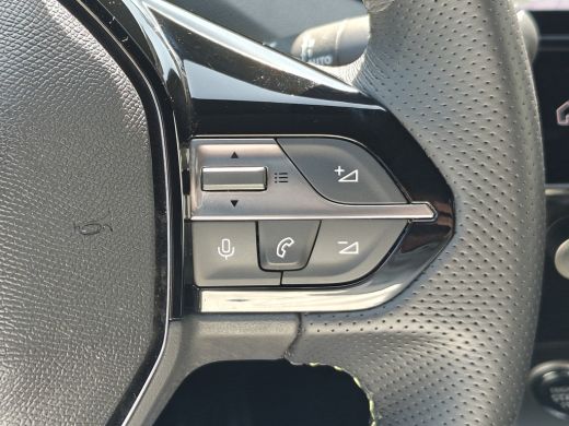 Peugeot e-308 GT EV 54 kWh | Achteruitrijcamera | Apple Carplay/Android Auto|telefoonintegratie premium | Buite... ActivLease financial lease