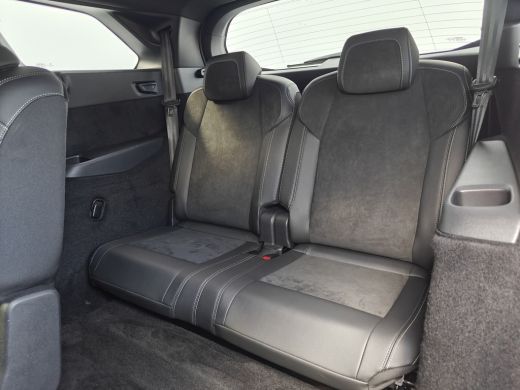 Peugeot e-5008 GT 73 kWh | Cruise control adaptief met Stop&Go | Electronic climate controle | Navigatiesysteem ... ActivLease financial lease