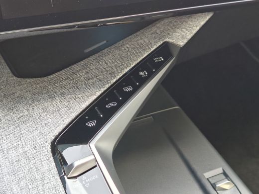 Peugeot e-5008 GT 73 kWh | Cruise control adaptief met Stop&Go | Electronic climate controle | Navigatiesysteem ... ActivLease financial lease