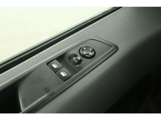 Peugeot Expert 226S 1.6 BlueHDI L2H1 Airco Cruise Parkeersensoren 3 Persoons 17''LMV Elektrpakket ActivLease financial lease