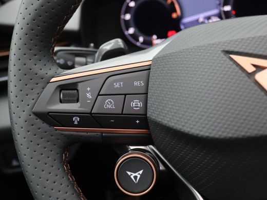 Seat Terramar 1.5 TSI e-Hybrid VZ Performance 272PK DSG Matrix led, trekhaak, Sennheiser audio, schuif-kantelda... ActivLease financial lease