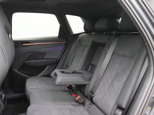 Seat Terramar 1.5 TSI e-Hybrid VZ Performance 272PK DSG Matrix led, trekhaak, Sennheiser audio, schuif-kantelda... ActivLease financial lease