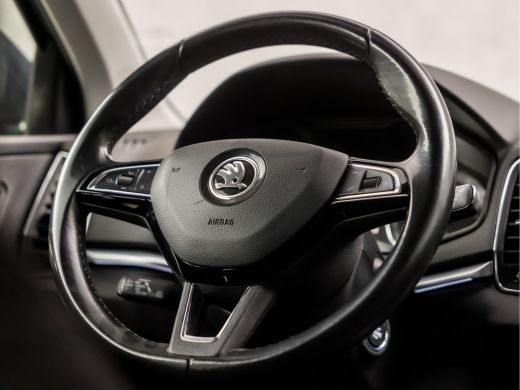 Skoda Karoq 1.5 TSI ACT Ambition Business 150Pk Automaat (APPLE CARPLAY, GROOT NAVI, CAMERA, TREKHAAK, SPORTS... ActivLease financial lease