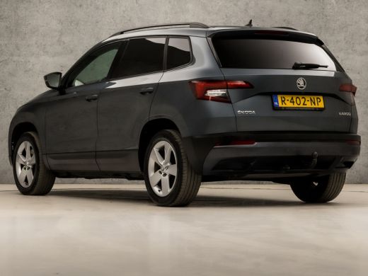 Skoda Karoq 1.5 TSI ACT Ambition Business 150Pk Automaat (APPLE CARPLAY, GROOT NAVI, CAMERA, TREKHAAK, SPORTS... ActivLease financial lease