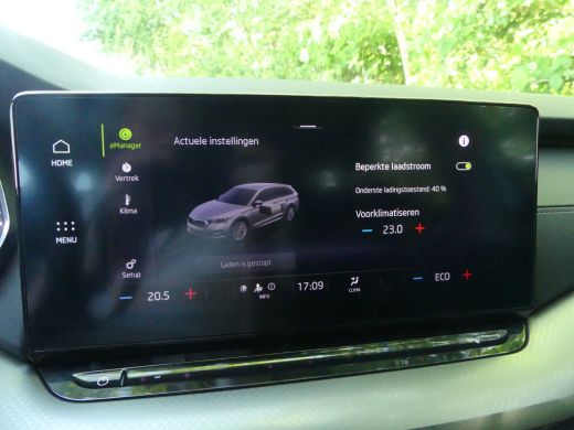 Skoda Octavia Combi 1.4 TSI iV PHEV 204PK Business Edition | NAVI | ELEKTRISCHE ACHTERKLEP | PARKEERSENSOREN | ActivLease financial lease