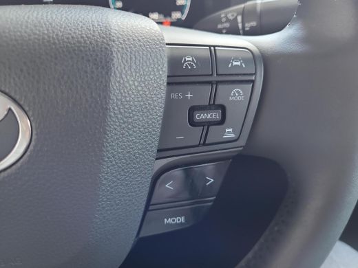 Toyota C-HR 1.8 Hybrid 140 First Edition | Apple CarPlay | Elektr. klep | Stoel/stuurverwarming | Rijklaarpri... ActivLease financial lease