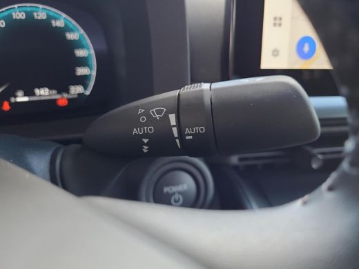 Toyota C-HR 1.8 Hybrid 140 First Edition | Apple CarPlay | Elektr. klep | Stoel/stuurverwarming | Rijklaarpri... ActivLease financial lease