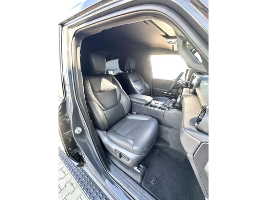 Toyota Land Cruiser 2.8 D-4D Blind Van Professional Executive Luxe Uitvoering! ActivLease financial lease