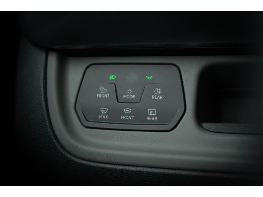 Volkswagen ID. Buzz Pro / Standkachel/ Adaptive Cruise Control/ Touch Navigatie/ Virtual Cockpit/ 150kW (204PK) ActivLease financial lease