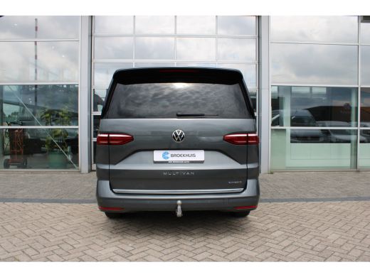 Volkswagen Multivan eHybrid | Style | 150 PK | L2 | Trekhaak | Navi | Standkachel | Elektrische Schuifdeuren | Ledere... ActivLease financial lease