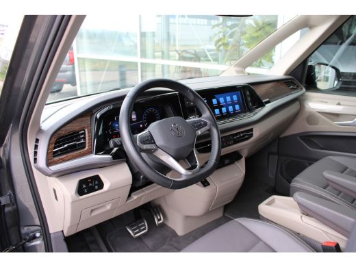 Volkswagen Multivan eHybrid | Style | 150 PK | L2 | Trekhaak | Navi | Standkachel | Elektrische Schuifdeuren | Ledere... ActivLease financial lease