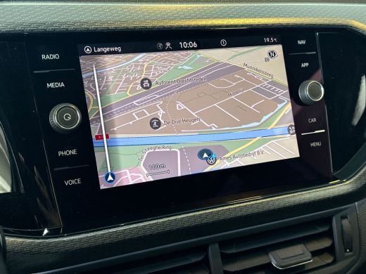 Volkswagen T-Cross 1.0 TSI 110pk R-Line | Adaptive Cruise Control | 18 inch lichtmetaal | Navigatie | Climatronic ActivLease financial lease