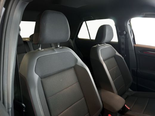 Volkswagen T-Roc 1.5 TSI 150pk Sport Business R | 18 inch lichtmetaal | LED 'Plus' | Navigatie | Adaptive Cruise C... ActivLease financial lease