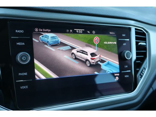 Volkswagen T-Roc 1.5 TSI Style | Airco | Bluetooth telefoonvoorbereiding | Cruise control adaptief ActivLease financial lease
