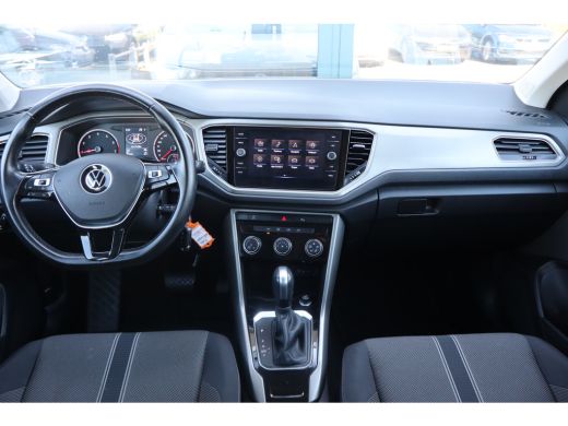 Volkswagen T-Roc 1.5 TSI Style | Airco | Bluetooth telefoonvoorbereiding | Cruise control adaptief ActivLease financial lease