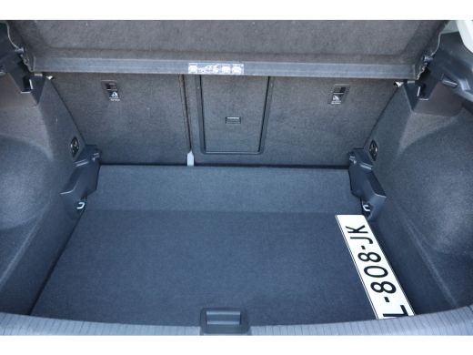 Volkswagen T-Roc 1.5 TSI Style | Airco | Bluetooth telefoonvoorbereiding | Cruise control adaptief ActivLease financial lease