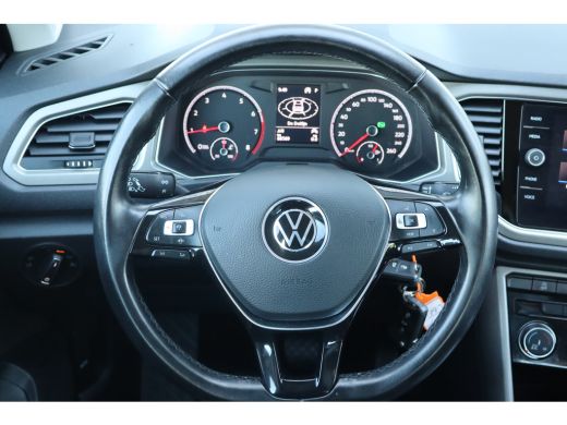 Volkswagen T-Roc 1.5 TSI Style | Airco | Bluetooth telefoonvoorbereiding | Cruise control adaptief ActivLease financial lease