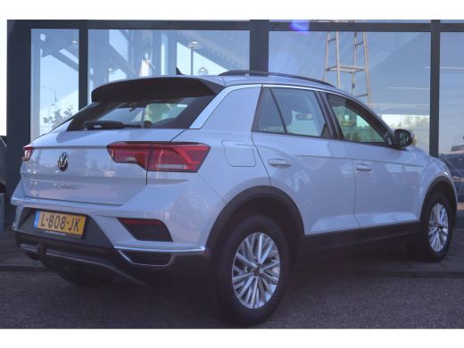 Volkswagen T-Roc 1.5 TSI Style | Airco | Bluetooth telefoonvoorbereiding | Cruise control adaptief ActivLease financial lease