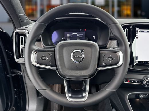 Volvo  C40 Single Motor Extended Range Ultimate 82 kWh | 20" | Microtech/Nubuck bekleding | Trekhaak | Getin... ActivLease financial lease