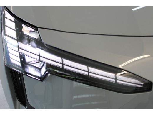 Volvo  EX30 Extended Range 272PK Plus 69kWh | Getint Glas | Stoel & Stuurverwarming | HK Audio | Elektr Klep ... ActivLease financial lease