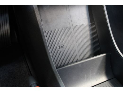 Volvo  EX30 Extended Range 272PK Plus 69kWh | Getint Glas | Stoel & Stuurverwarming | HK Audio | Elektr Klep ... ActivLease financial lease