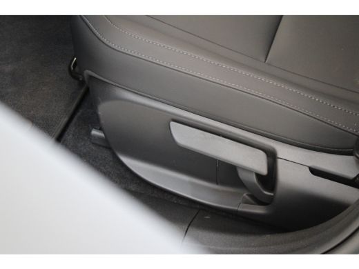 Volvo  EX30 Extended Range 272PK Plus 69kWh | Getint Glas | Stoel & Stuurverwarming | HK Audio | Elektr Klep ... ActivLease financial lease