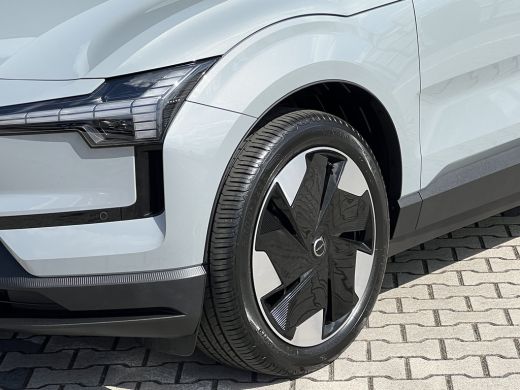 Volvo  EX30 Single Motor Extended Range Plus 69 kWh | Achteruitrij Camera | Apple Carplay/Android Auto | Stoe... ActivLease financial lease