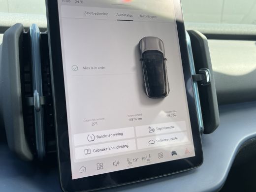 Volvo  EX30 Single Motor Extended Range Plus 69 kWh | Achteruitrij Camera | Apple Carplay/Android Auto | Stoe... ActivLease financial lease