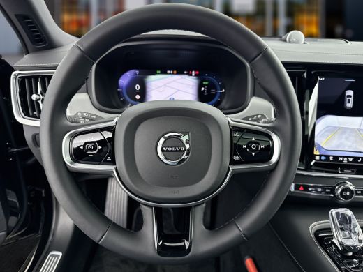 Volvo  V90 T6 Recharge AWD Ultra Dark | 20" | Luchtvering | Bowers & Wilkins | Sportstoelen | 360 Camera | G... ActivLease financial lease