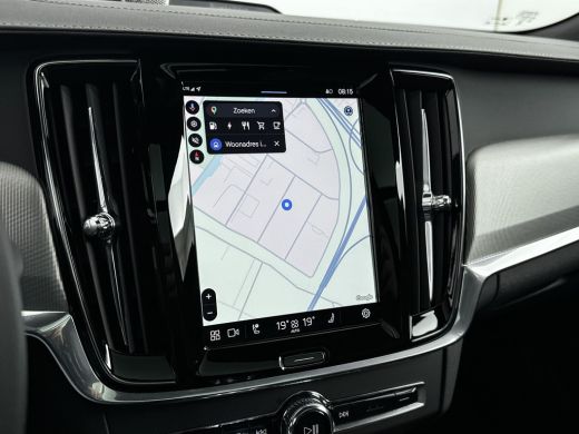 Volvo  V90 T6 Recharge AWD Ultra Dark | 20" | Luchtvering | Bowers & Wilkins | Sportstoelen | 360 Camera | G... ActivLease financial lease