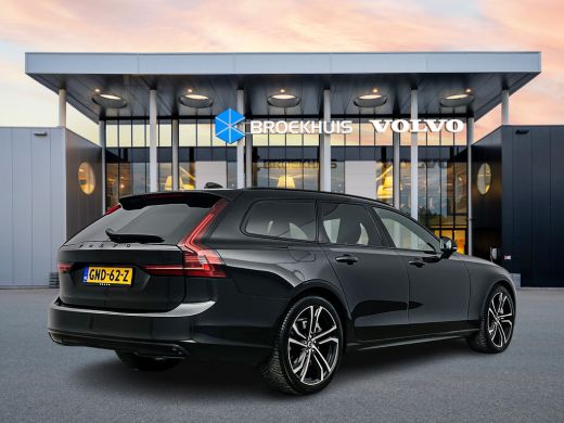 Volvo  V90 T6 Recharge AWD Ultra Dark | 20" | Luchtvering | Bowers & Wilkins | Sportstoelen | 360 Camera | G... ActivLease financial lease