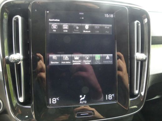 Volvo  XC40 1.5 T2 Business Pro | ADAPTIVE CRUISE | NAVI | LED | DODEHOEKDETECTIE | ActivLease financial lease