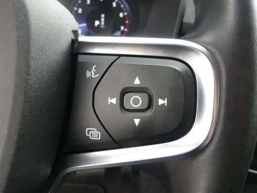 Volvo  XC40 1.5 T2 Business Pro | ADAPTIVE CRUISE | NAVI | LED | DODEHOEKDETECTIE | ActivLease financial lease