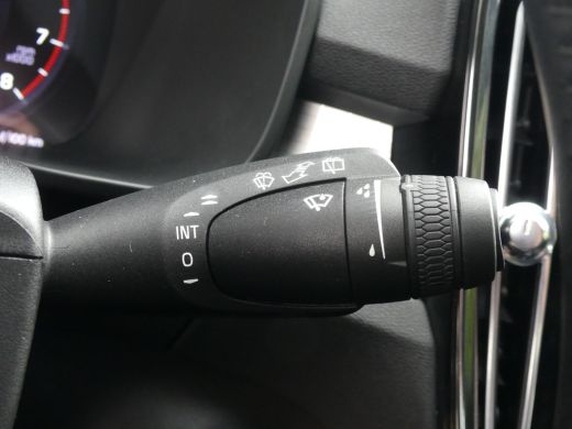 Volvo  XC40 1.5 T2 Business Pro | ADAPTIVE CRUISE | NAVI | LED | DODEHOEKDETECTIE | ActivLease financial lease