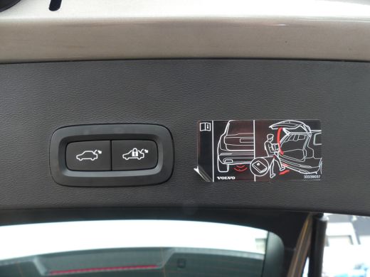 Volvo  XC40 1.5 T2 Business Pro | ADAPTIVE CRUISE | NAVI | LED | DODEHOEKDETECTIE | ActivLease financial lease