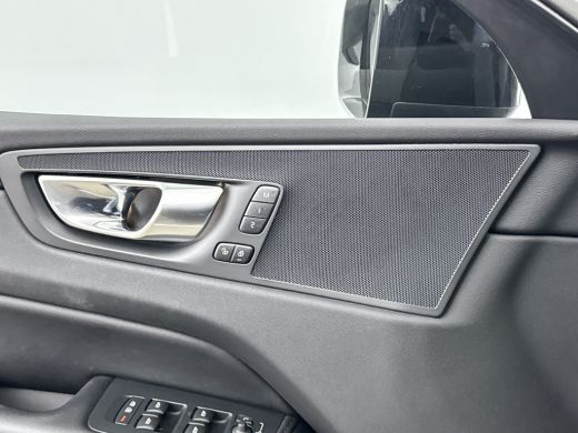 Volvo  XC60 T6 Plus Dark | Panoramadak | 360 Camera | Elektrisch verst. stoelen | Adaptieve cruise | BLIS | S... ActivLease financial lease