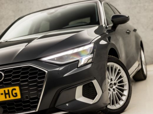 Audi A3 Sportback 30 TFSI Sportline Automaat (APPLE CARPLAY, GROOT NAVI, CAMERA, ADAPTIVE CRUISE, SPORTST... ActivLease financial lease