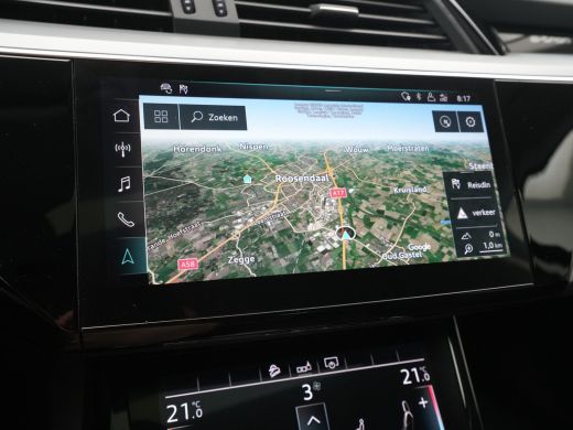 Audi e-tron e-tron 50 quattro Launch edition plus 71 kWh Trekhaak Panoramadak Lederen bekleding Luchtvering ActivLease financial lease