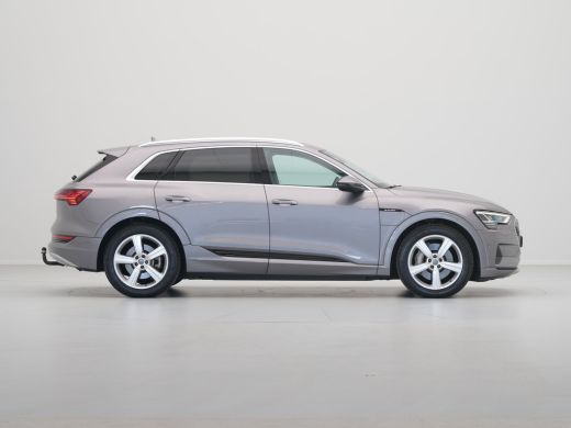 Audi e-tron e-tron 50 quattro Launch edition plus 71 kWh Trekhaak Panoramadak Lederen bekleding Luchtvering ActivLease financial lease