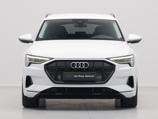 Audi e-tron e-tron 55 quattro advanced 95 kWh Navigatie Leder Camera Stoelverwarming 42 ActivLease financial lease