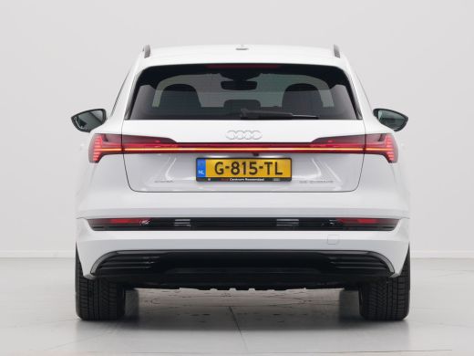 Audi e-tron e-tron 55 quattro advanced 95 kWh Navigatie Leder Camera Stoelverwarming 42 ActivLease financial lease