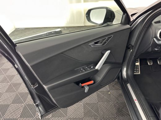 Audi Q2 30 TFSI S Edition S-Line-Sportpack *DIGI-COCKPIT | LEATHER-MICROFIBRE | MATRIX-LED | SPORT-SEATS ... ActivLease financial lease