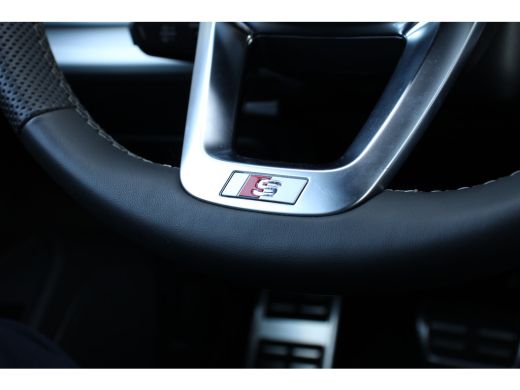 Audi Q8 60 TFSI e quattro Pro Line S Competition TREKHAAK ELEKTR | ELEKTR KELP | 22'' LMV | ADAPTIVE CRUI... ActivLease financial lease
