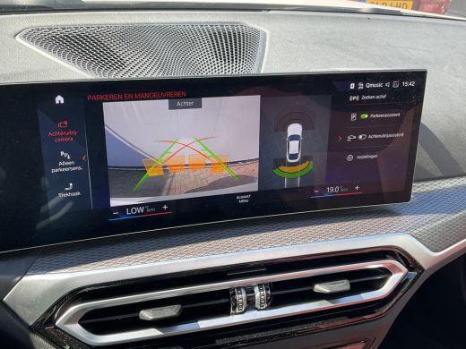 BMW i4 eDrive40 High Executive M-Sport 84 kWh Pano Leder Hud Adap.Cruise Compleet! ActivLease financial lease