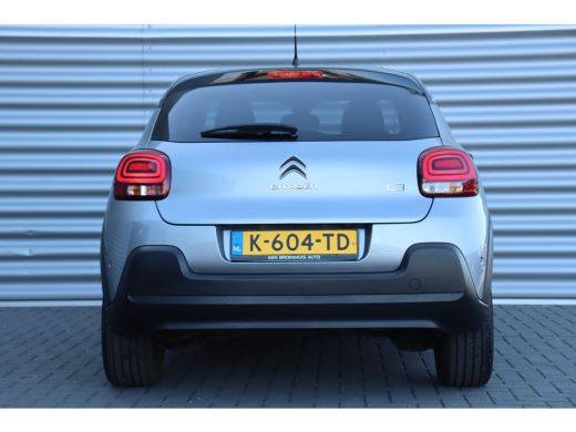 Citroën C3 Citroën 1.2 PURETECH 110PK SHINE / NAVI / CLIMA / LED / PDC / CAMERA / 16" LMV / WINTERPAKKET /BL... ActivLease financial lease