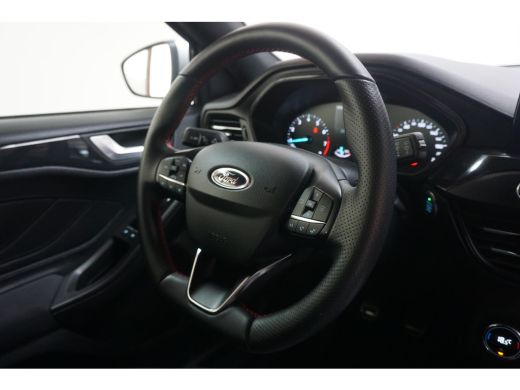 Ford Focus 1.0 EcoBoost ST Line Business | Airco (automatisch) | Cruise control | DAB ontvanger ActivLease financial lease