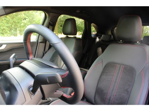 Ford Kuga 2.5 PHEV ST-Line X | ADAPTIVE CRUISE | DODE HOEK DETECTIE | WINTERPACK | AGR STOEL | DIRECT LEVER... ActivLease financial lease