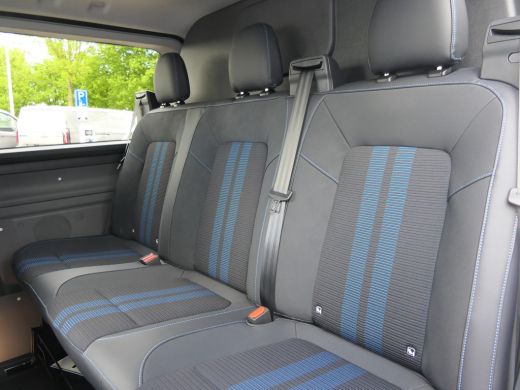 Ford Transit Custom 320 2.5 PHEV L2H1 Sport DC | Dubbele Cabine | 20 Inch | Verlagingsset | Wegklapbare Trekhaak | 36... ActivLease financial lease