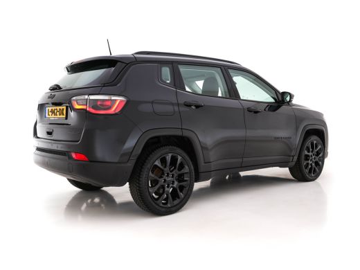 Jeep Compass 1.3T Night-Eagle Aut. *LEATHER-MICROFIBRE | NAVI-FULLMAP | KEYLESS | CAMERA | HEATED-SEATS | COMF... ActivLease financial lease