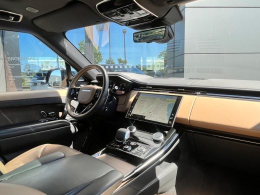 Land Rover Range Rover Sport P440e Dynamic HSE | Pano | Head-up | Full Ext Leather | Softclose | Stoelkoeling v+a | Meridian S... ActivLease financial lease